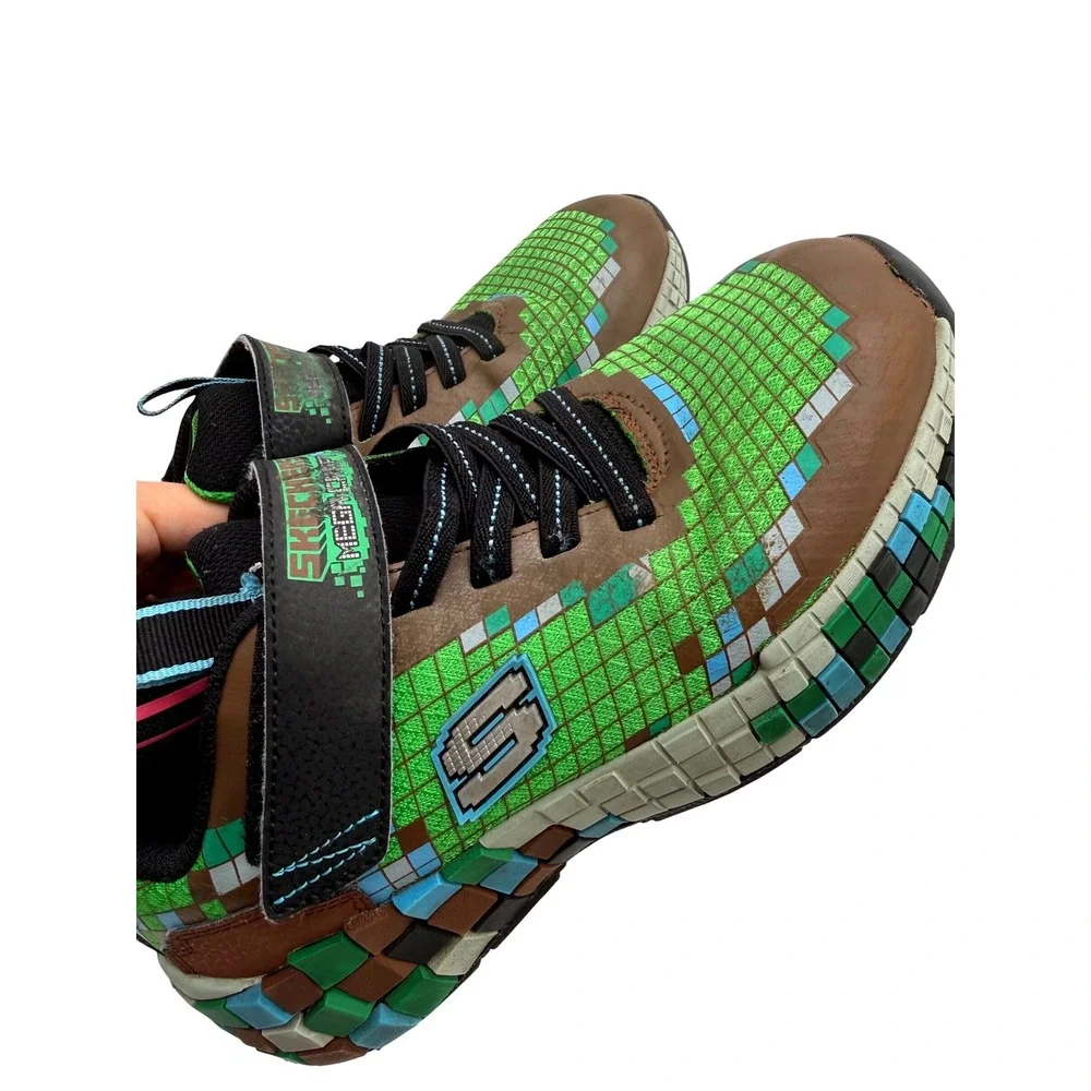 Skechers Mega-Craft Sneakers Boys Size 5 Green Brown Pixel Block Athletic